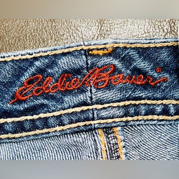 Eddie Bauer Women’s Boot-Cut Jeans, Size 12S. - Picture 3 of 9